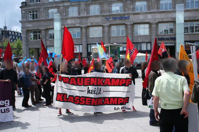 [Foto: 8297-frauenkampf-heisst-klassenkampf.jpg]