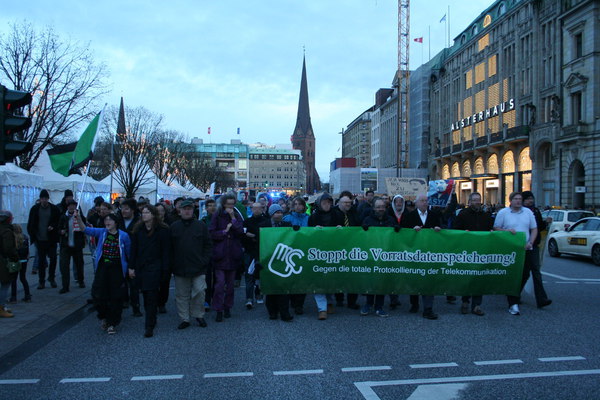 [Foto: Stoppt die Vorratsdatenspeicherung! Gegen die totale Protokollierung der Telekommunikation]