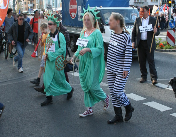 [Foto: Demokratie statt berwachung]