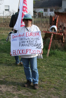 [Foto: Fr ein demokratisches Europa ohne berwachung - Blockupy 2014]