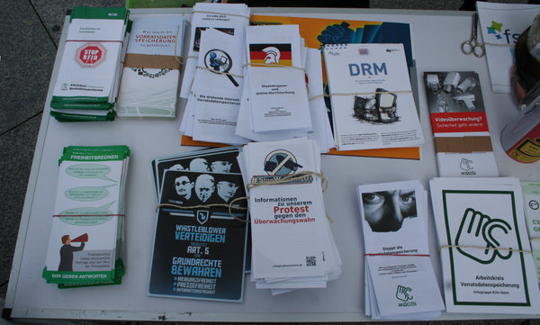 [Foto: Informationsmaterial am AK Vorrat Stand]