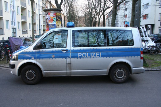 [Foto: Polizei-Bus]