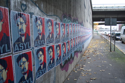 [Foto: Asyl für Snowden]