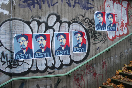 [Foto: Asyl für Snowden]