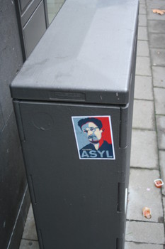 [Foto: Asyl für Snowden]