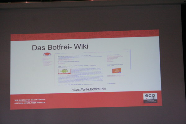 [Foto: Das Botfrei-Wiki ist hoffentlich nicht gestern und heute im CMS-Garten gehackt worden]