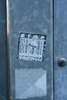 [Foto: Stop control]