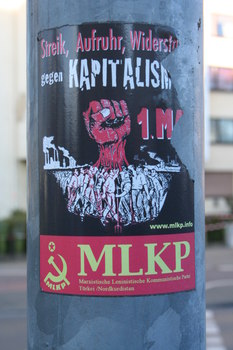 [Foto: MLKP - Streik, Aufruhr, Widerstand gegen Kapitalismus]