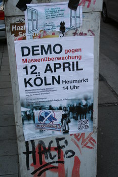 [Foto: Plakat zur Demo gegen Massenüberwachung am 2014-04-12 in Köln]