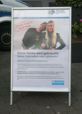 [Foto: Polizei-Plakat Deine Stärke wird gebraucht]