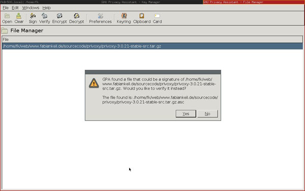 [Screenshot: GNU Privacy Assistant - Detached signature found for Privoxy source tarball]