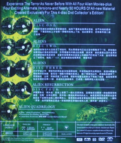 [Foto: Rckseite der Alien-Box, abgebildet sind neun DVDs, gesprochen wird von fast
     50 Stunden Video-Material.]