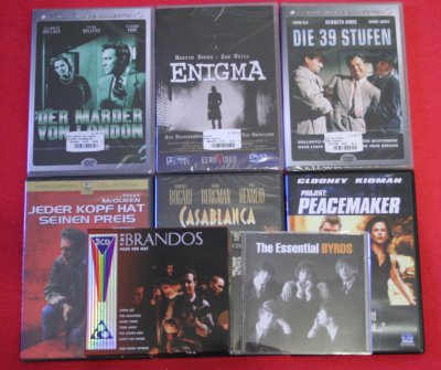 [Foto der gekauften DVDs und CDs]