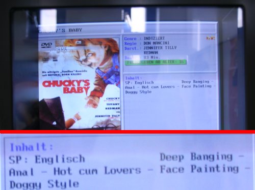 [Foto der Chucky's-Baby-Beschreibung in der Datenbank. Textinhalt: Deep Banging - Anal - Hot cum Lovers -
     Face Painting - Doggy Style]