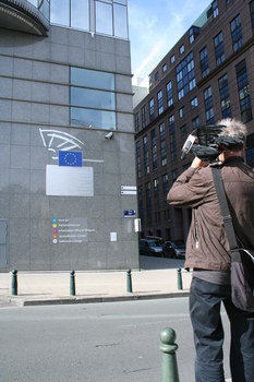 [Picture: Panopticon camera raven and EU camera]