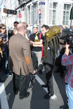 [Picture: Drone temporarily confiscated by Belgian police man without uniform]