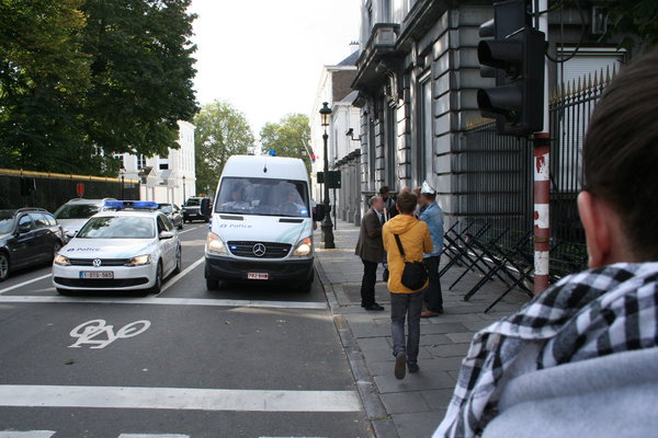 [Picture: Belgian police man asked to identify]