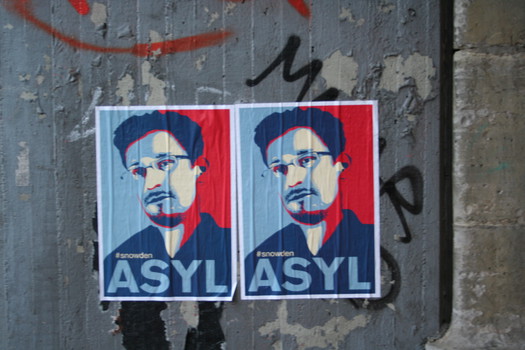 [Foto: Asyl für Snowden]