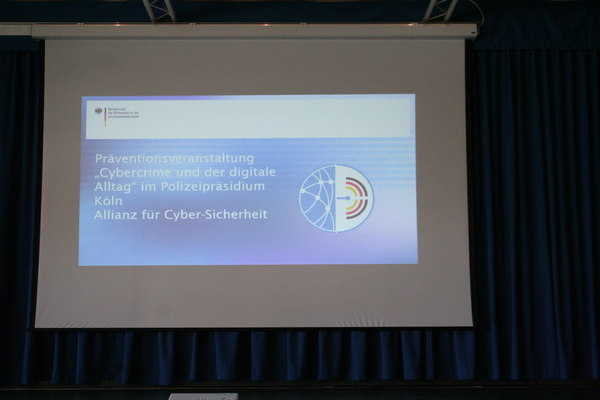 [Foto: BSI-Folie - Allianz für Cyber-Sicherheit]